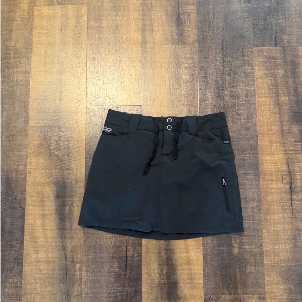 Outdoor Research Black Skort Size 2 Hiking Golf Tennis Travel Active Skirt